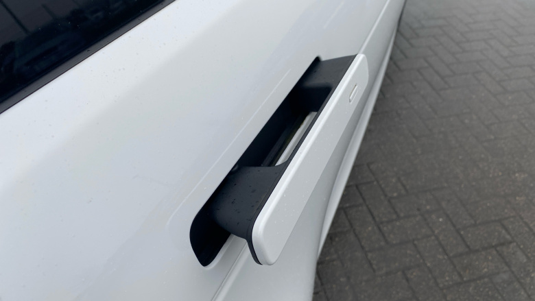 Land Rover Range Rover Evoque 1.5 P300e R-Dynamic HSE 5dr Auto Hatchback